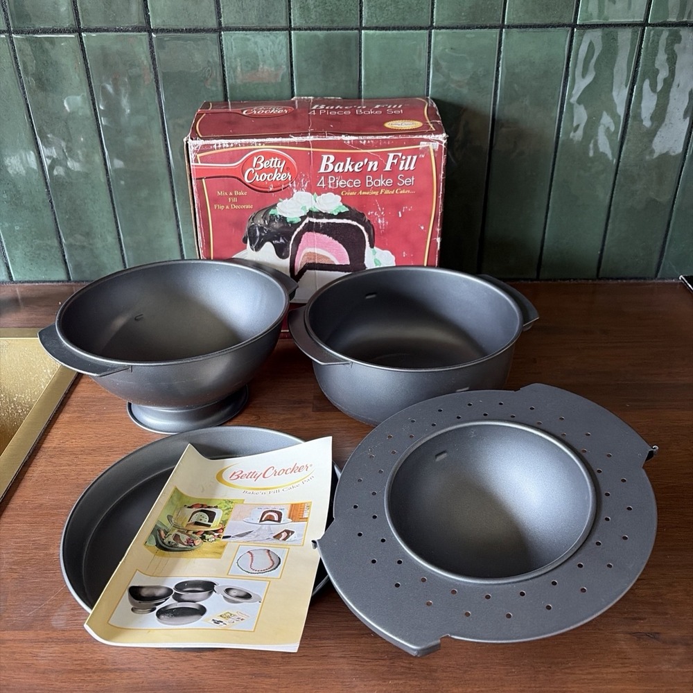 Betty Crocker Bake'n Fill 4 Piece Bake Set Dome Pan Recipes Instructions Box